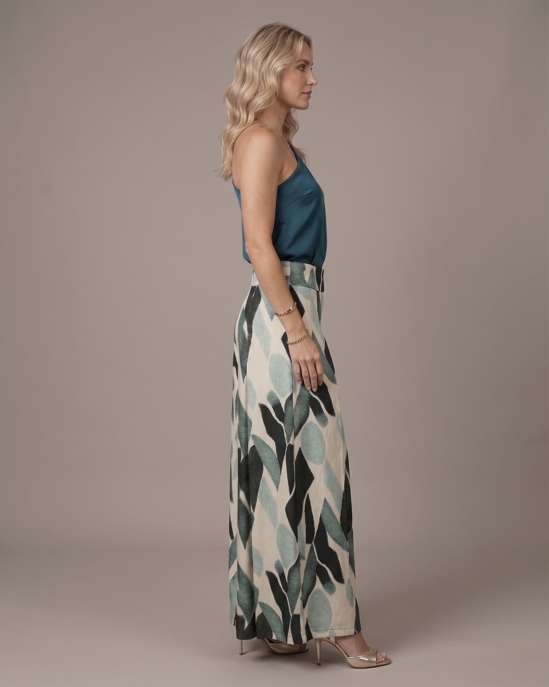 FALDA PANTALON ISLA VERDE - Imagen 2